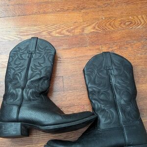 Ariat Black Leather Cowboy Boots